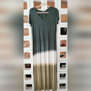 Misslook Maxi dress size small grey cream gold